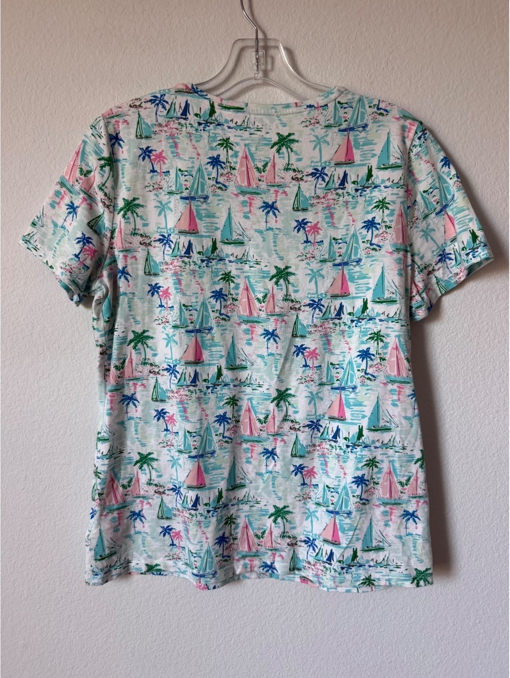 Talbots Short Sleeve Round Neck Colorful Sailboat T-Shirt Women's Size M Petite - Picture 2 of 7